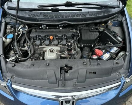 Синий Хонда Цивик, объемом двигателя 1.8 л и пробегом 170 тыс. км за 6600 $, фото 8 на Automoto.ua