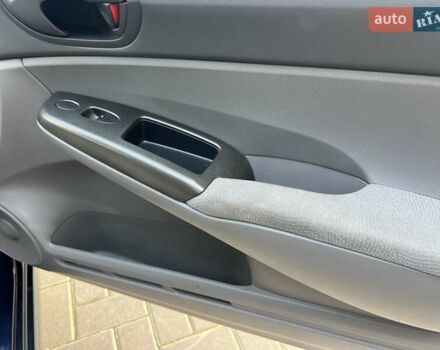 Синій Хонда Сівік, об'ємом двигуна 1.8 л та пробігом 165 тис. км за 6300 $, фото 14 на Automoto.ua