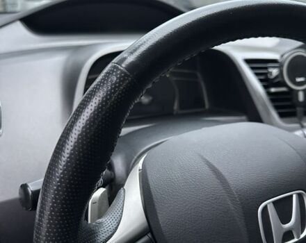 Синий Хонда Цивик, объемом двигателя 1.8 л и пробегом 170 тыс. км за 6600 $, фото 11 на Automoto.ua