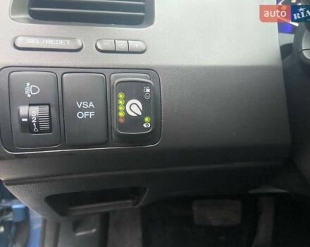 Синий Хонда Цивик, объемом двигателя 1.8 л и пробегом 170 тыс. км за 7300 $, фото 27 на Automoto.ua