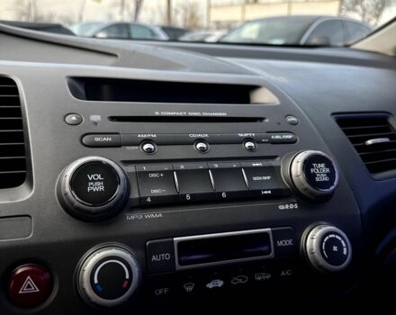 Синій Хонда Сівік, об'ємом двигуна 1.8 л та пробігом 212 тис. км за 6600 $, фото 5 на Automoto.ua