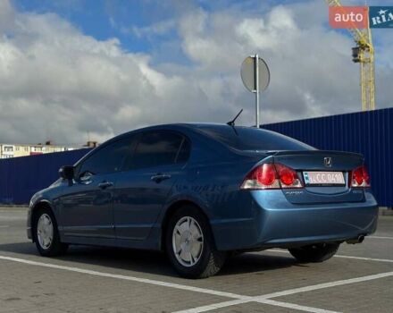 Синий Хонда Цивик, объемом двигателя 1.3 л и пробегом 290 тыс. км за 6199 $, фото 4 на Automoto.ua