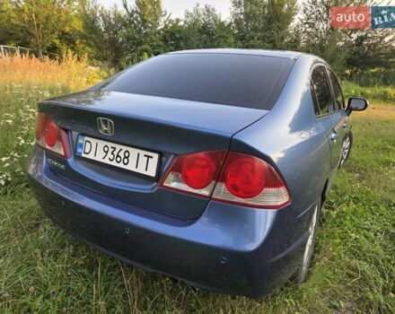 Синий Хонда Цивик, объемом двигателя 1.8 л и пробегом 235 тыс. км за 6500 $, фото 6 на Automoto.ua