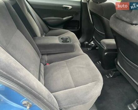 Синий Хонда Цивик, объемом двигателя 1.8 л и пробегом 170 тыс. км за 7300 $, фото 22 на Automoto.ua