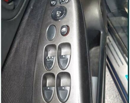 Синий Хонда Цивик, объемом двигателя 1.8 л и пробегом 225 тыс. км за 4799 $, фото 12 на Automoto.ua