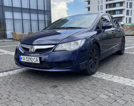 Синий Хонда Цивик, объемом двигателя 1.8 л и пробегом 299 тыс. км за 4200 $, фото 6 на Automoto.ua