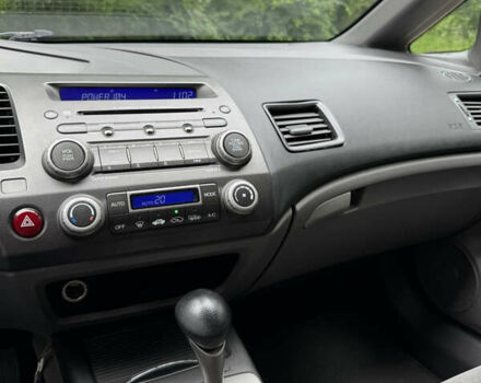 Синій Хонда Сівік, об'ємом двигуна 1.3 л та пробігом 254 тис. км за 6500 $, фото 11 на Automoto.ua