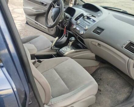 Синій Хонда Сівік, об'ємом двигуна 1.8 л та пробігом 223 тис. км за 4800 $, фото 6 на Automoto.ua