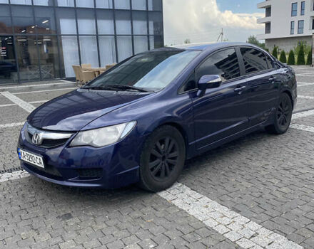 Синий Хонда Цивик, объемом двигателя 1.8 л и пробегом 299 тыс. км за 4200 $, фото 7 на Automoto.ua