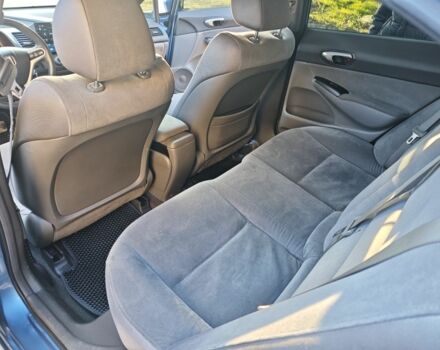 Синій Хонда Сівік, об'ємом двигуна 1.3 л та пробігом 269 тис. км за 6500 $, фото 6 на Automoto.ua