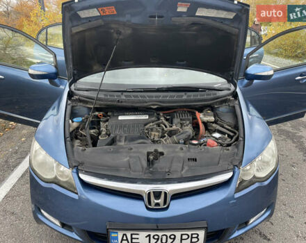 Хонда Цивик 2007 в Каменское - Днепродзержинск на Automoto.ua Синий Хонда Цивик, объемом двигателя 1.34 л и пробегом 239 тыс. км за 5477 $, фото 19 на Automoto.ua