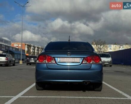 Синий Хонда Цивик, объемом двигателя 1.3 л и пробегом 290 тыс. км за 6199 $, фото 5 на Automoto.ua