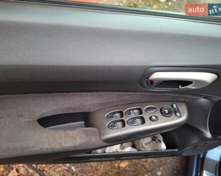 Синій Хонда Сівік, об'ємом двигуна 1.8 л та пробігом 315 тис. км за 6000 $, фото 13 на Automoto.ua