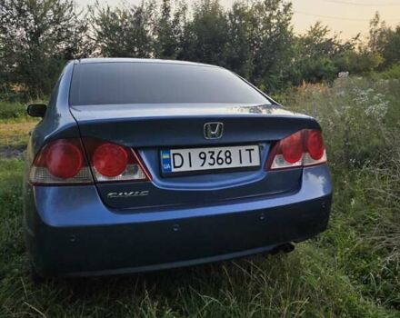 Синий Хонда Цивик, объемом двигателя 1.8 л и пробегом 235 тыс. км за 6500 $, фото 4 на Automoto.ua