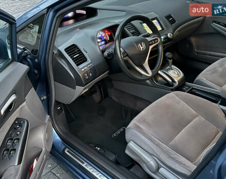 Синий Хонда Цивик, объемом двигателя 1.4 л и пробегом 188 тыс. км за 7100 $, фото 6 на Automoto.ua