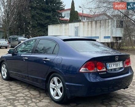 Синий Хонда Цивик, объемом двигателя 1.8 л и пробегом 132 тыс. км за 6500 $, фото 5 на Automoto.ua