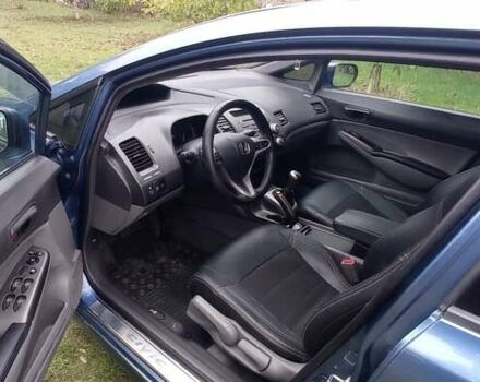 Синий Хонда Цивик, объемом двигателя 1.8 л и пробегом 265 тыс. км за 5000 $, фото 3 на Automoto.ua