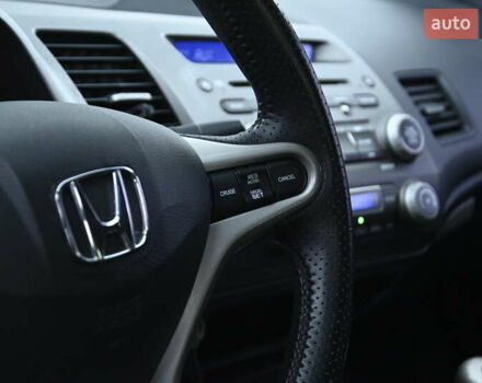 Синий Хонда Цивик, объемом двигателя 1.8 л и пробегом 244 тыс. км за 5999 $, фото 22 на Automoto.ua