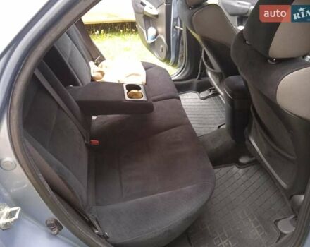 Синий Хонда Цивик, объемом двигателя 1.8 л и пробегом 173 тыс. км за 5100 $, фото 14 на Automoto.ua