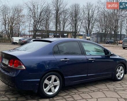 Синий Хонда Цивик, объемом двигателя 1.8 л и пробегом 132 тыс. км за 6500 $, фото 7 на Automoto.ua