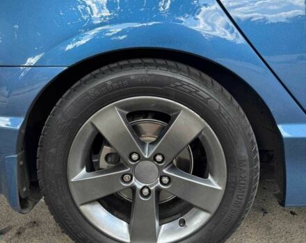 Синий Хонда Цивик, объемом двигателя 1.8 л и пробегом 187 тыс. км за 8000 $, фото 5 на Automoto.ua