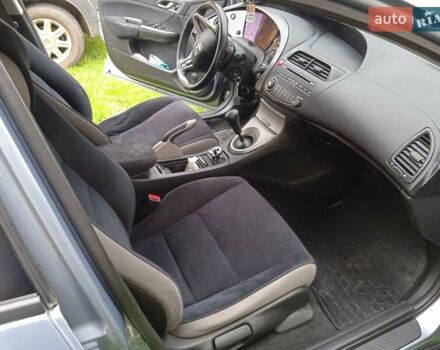 Синий Хонда Цивик, объемом двигателя 1.8 л и пробегом 173 тыс. км за 5100 $, фото 15 на Automoto.ua