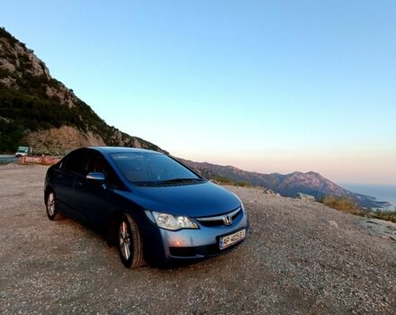 Синий Хонда Цивик, объемом двигателя 1.8 л и пробегом 228 тыс. км за 3300 $, фото 2 на Automoto.ua