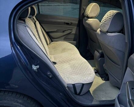 Синий Хонда Цивик, объемом двигателя 1.8 л и пробегом 279 тыс. км за 6200 $, фото 5 на Automoto.ua