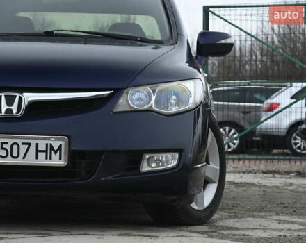 Синий Хонда Цивик, объемом двигателя 1.8 л и пробегом 244 тыс. км за 5999 $, фото 7 на Automoto.ua