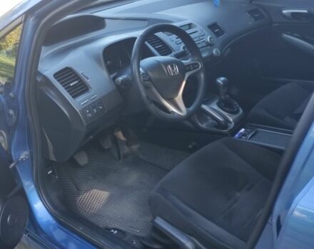 Синій Хонда Сівік, об'ємом двигуна 1.8 л та пробігом 260 тис. км за 6700 $, фото 5 на Automoto.ua