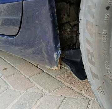 Синій Хонда Сівік, об'ємом двигуна 1.34 л та пробігом 219 тис. км за 5700 $, фото 2 на Automoto.ua