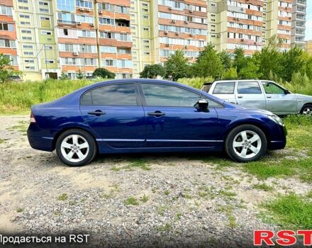 Синий Хонда Цивик, объемом двигателя 1.8 л и пробегом 249 тыс. км за 6590 $, фото 4 на Automoto.ua