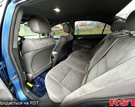 Синий Хонда Цивик, объемом двигателя 1.3 л и пробегом 228 тыс. км за 6700 $, фото 12 на Automoto.ua