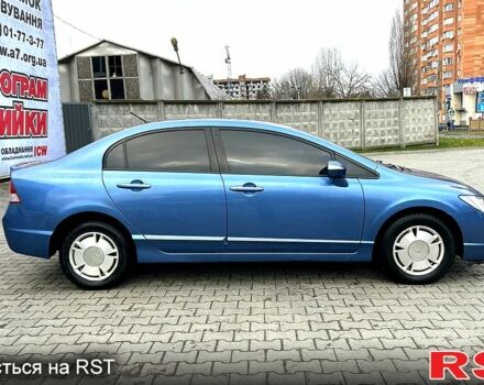 Синий Хонда Цивик, объемом двигателя 1.3 л и пробегом 228 тыс. км за 6700 $, фото 5 на Automoto.ua