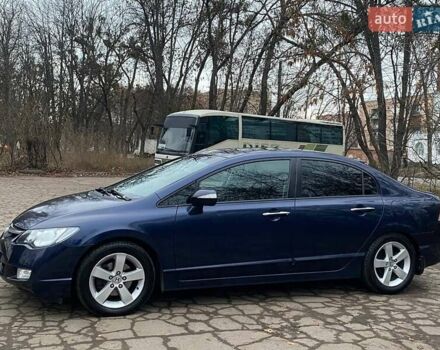 Синий Хонда Цивик, объемом двигателя 1.8 л и пробегом 132 тыс. км за 6500 $, фото 2 на Automoto.ua