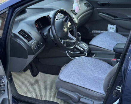 Синий Хонда Цивик, объемом двигателя 1.8 л и пробегом 235 тыс. км за 7500 $, фото 4 на Automoto.ua