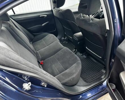 Синий Хонда Цивик, объемом двигателя 1.8 л и пробегом 170 тыс. км за 6999 $, фото 16 на Automoto.ua