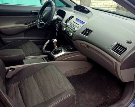 Синій Хонда Сівік, об'ємом двигуна 1.8 л та пробігом 222 тис. км за 5500 $, фото 7 на Automoto.ua