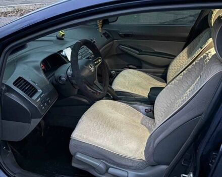 Синий Хонда Цивик, объемом двигателя 1.8 л и пробегом 279 тыс. км за 6200 $, фото 2 на Automoto.ua