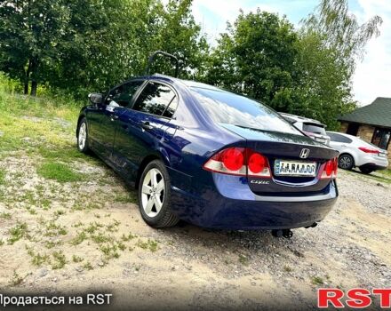 Синий Хонда Цивик, объемом двигателя 1.8 л и пробегом 249 тыс. км за 6590 $, фото 2 на Automoto.ua