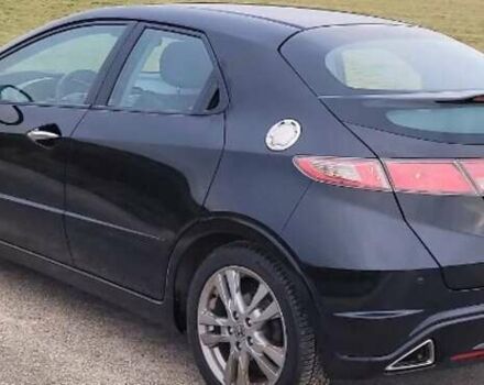 Синий Хонда Цивик, объемом двигателя 1.8 л и пробегом 214 тыс. км за 6000 $, фото 5 на Automoto.ua