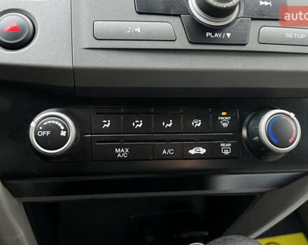 Синий Хонда Цивик, объемом двигателя 1.8 л и пробегом 219 тыс. км за 6800 $, фото 13 на Automoto.ua