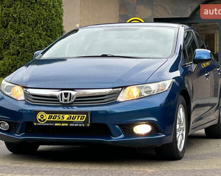 Синий Хонда Цивик, объемом двигателя 1.8 л и пробегом 219 тыс. км за 6800 $, фото 2 на Automoto.ua