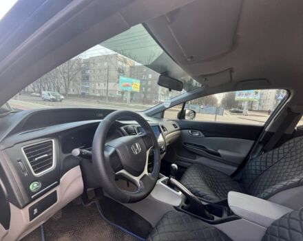 Синий Хонда Цивик, объемом двигателя 1.8 л и пробегом 122 тыс. км за 10000 $, фото 4 на Automoto.ua