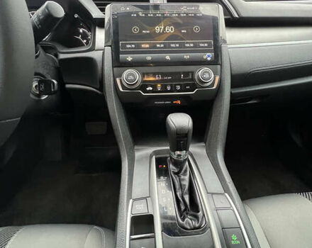 Синий Хонда Цивик, объемом двигателя 2 л и пробегом 150 тыс. км за 12600 $, фото 17 на Automoto.ua