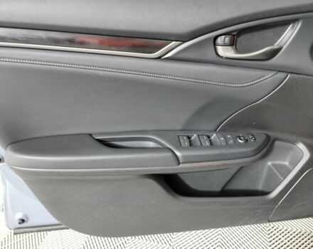 Синій Хонда Сівік, об'ємом двигуна 1.5 л та пробігом 56 тис. км за 14100 $, фото 6 на Automoto.ua