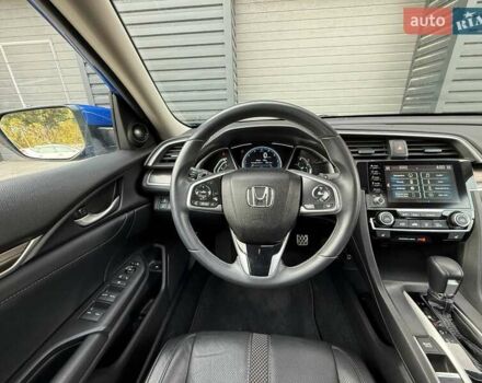 Синий Хонда Цивик, объемом двигателя 1.5 л и пробегом 110 тыс. км за 17990 $, фото 16 на Automoto.ua