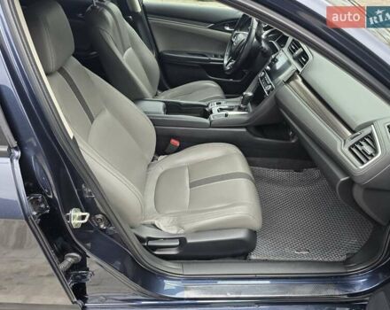 Синий Хонда Цивик, объемом двигателя 1.5 л и пробегом 39 тыс. км за 17300 $, фото 11 на Automoto.ua