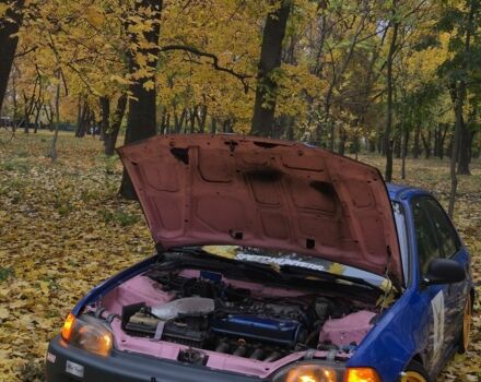 Синий Хонда Цивик, объемом двигателя 1.5 л и пробегом 170 тыс. км за 2500 $, фото 1 на Automoto.ua