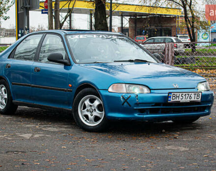 Синий Хонда Цивик, объемом двигателя 1.49 л и пробегом 330 тыс. км за 3000 $, фото 1 на Automoto.ua